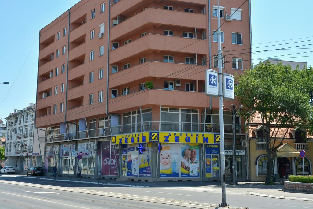 Trident Apartments Ni Exteriör bild